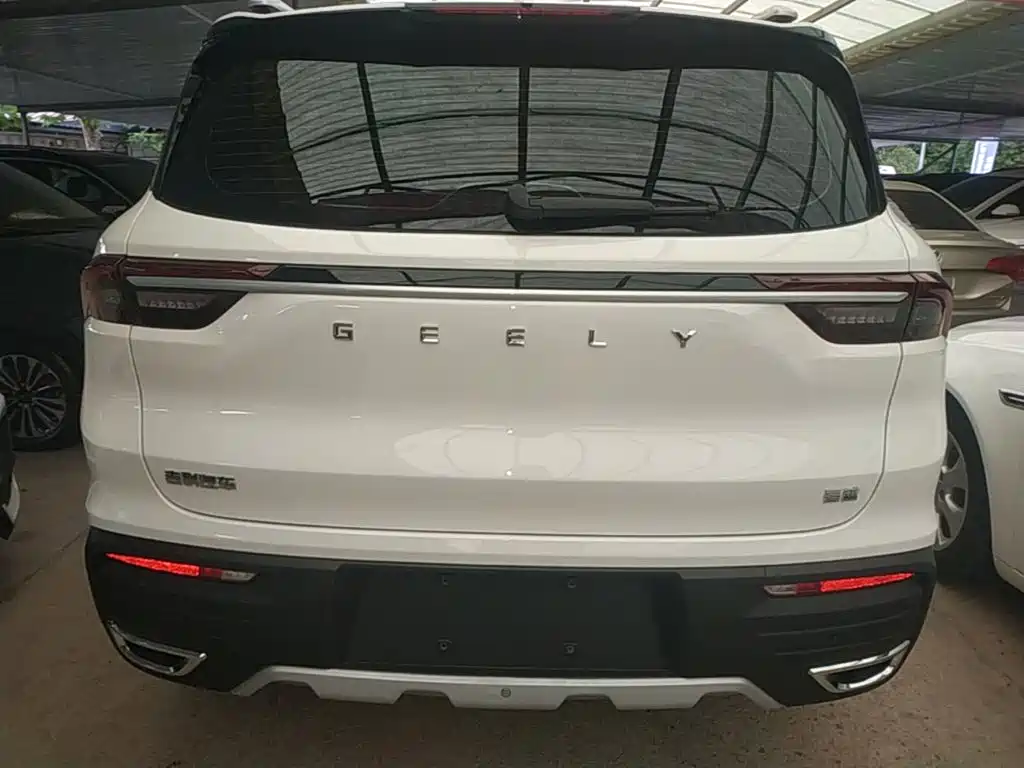 Geely Haoyue — миниатюра 6
