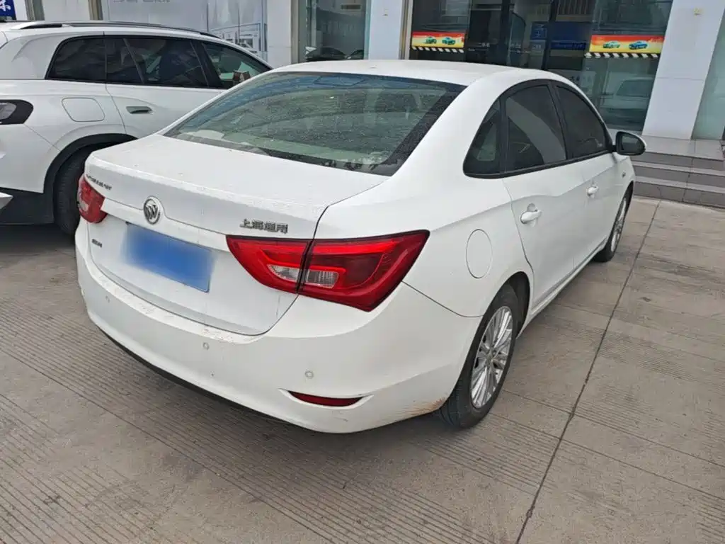 Buick Excelle — миниатюра 7