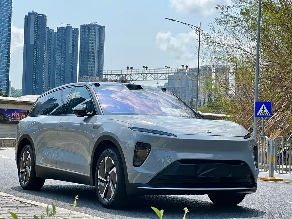 NIO ES8 2024 75kWh Executive