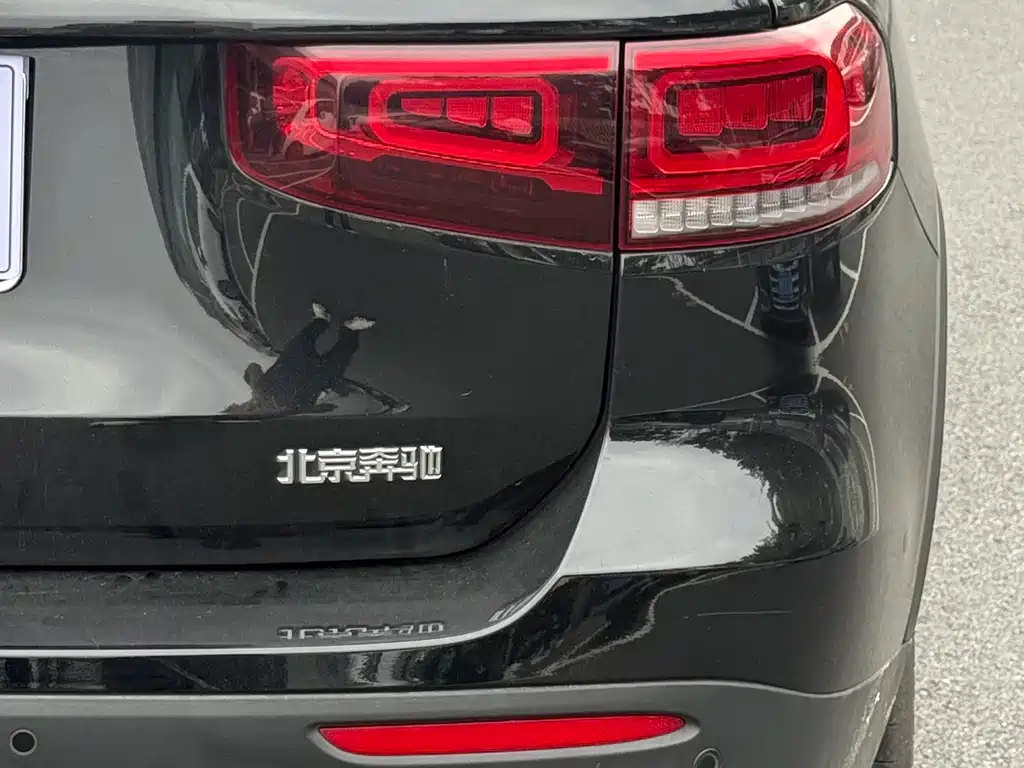 Mercedes-Benz GLB — миниатюра 10