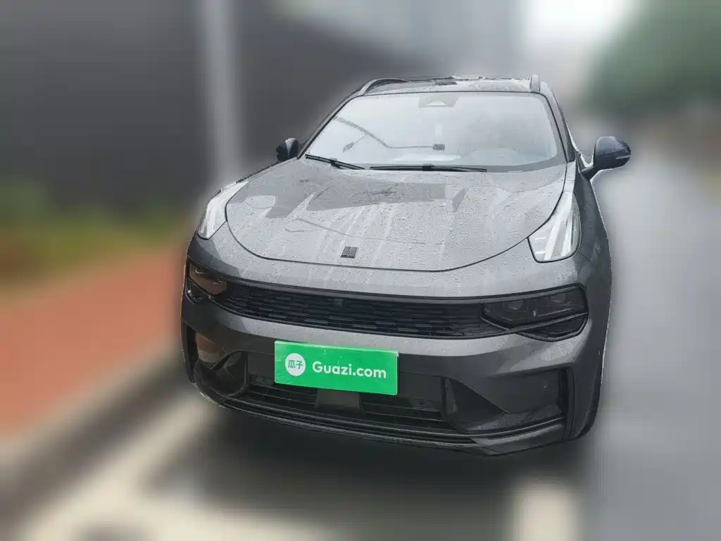 Lynk & Co 01 — миниатюра 3