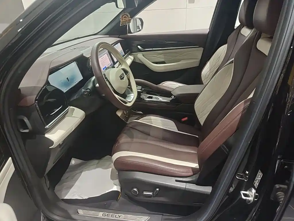 Geely Xingyue L — миниатюра 15