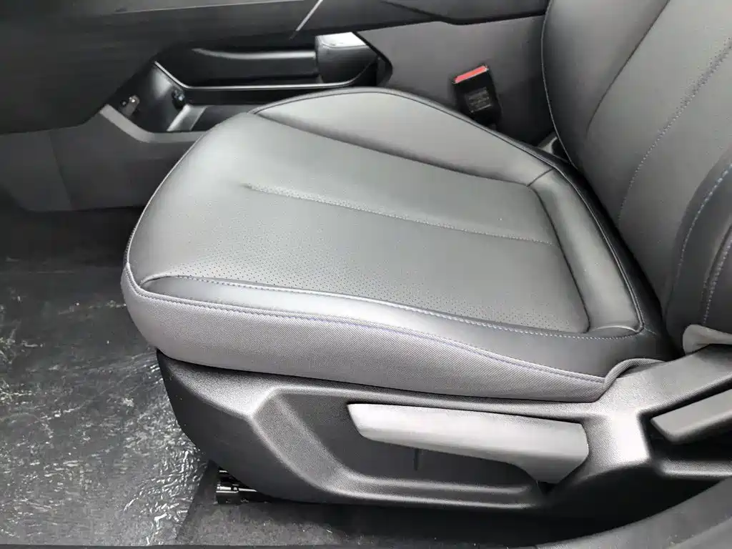 Changan Eado — миниатюра 20
