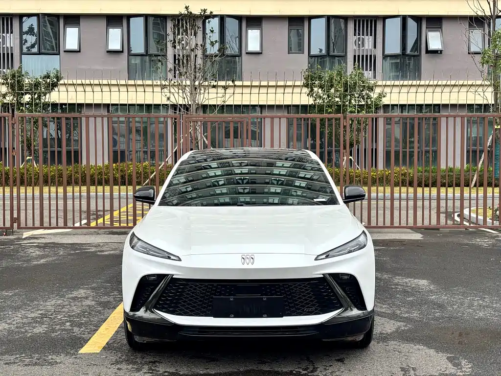 Buick E4 — миниатюра 2