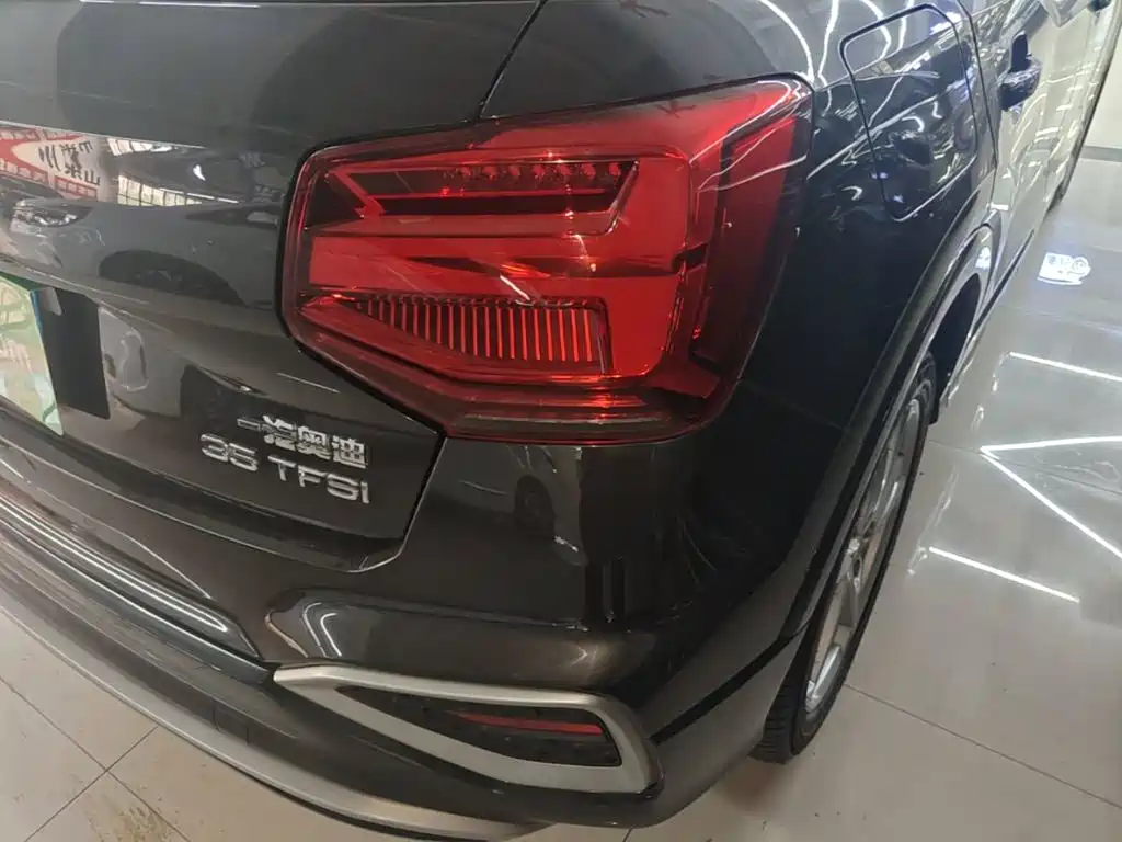 Audi Q2L — миниатюра 8
