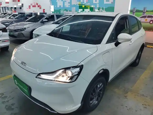 NEZHA AUTOMOBILE NEZHA V 2023