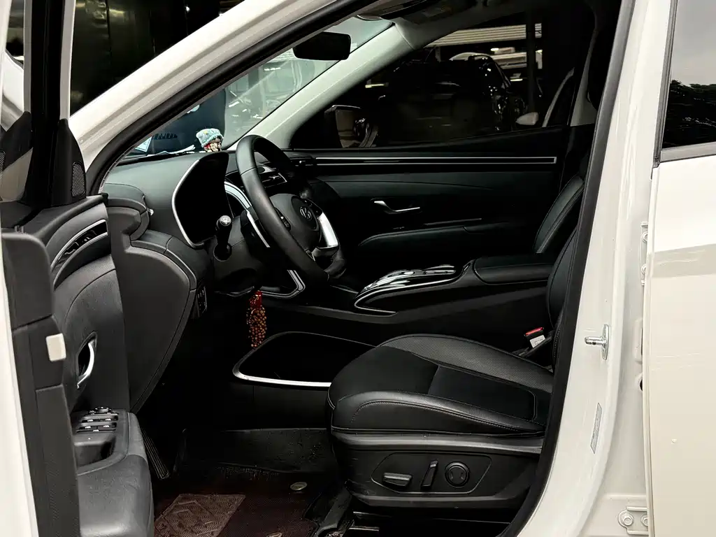 Hyundai Tucson — миниатюра 7