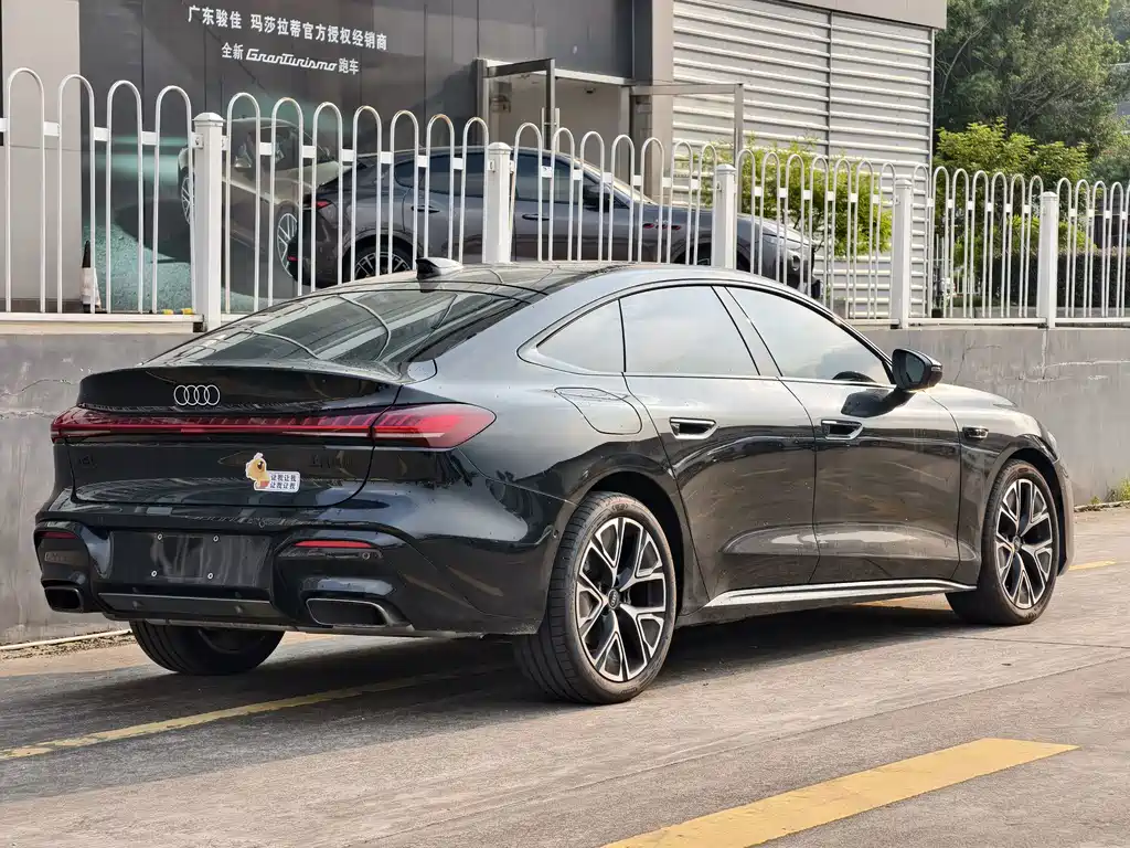 Audi A5L Sportback — миниатюра 7