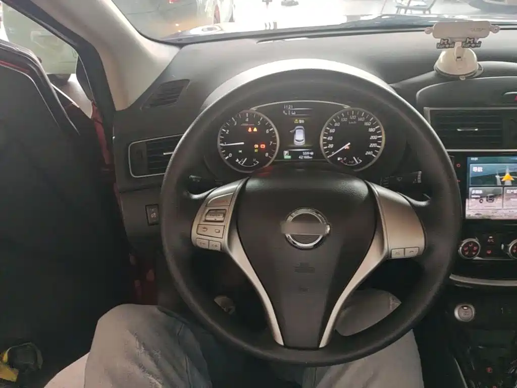 Nissan Tiida — фотографии объявления, Фото 12