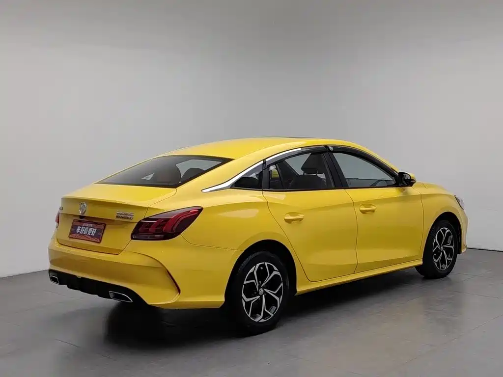 MG MG5 — миниатюра 2
