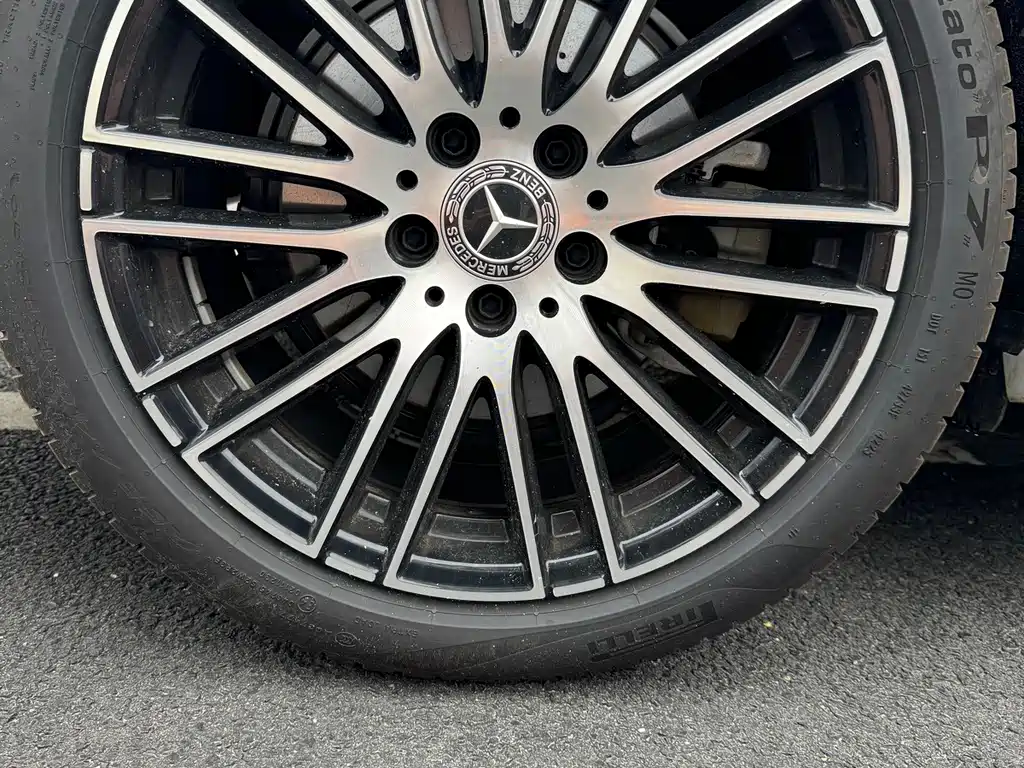 Mercedes-Benz C-Class — миниатюра 13