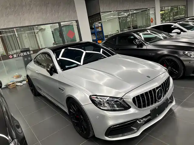 MERCEDES BENZ C CLASS AMG