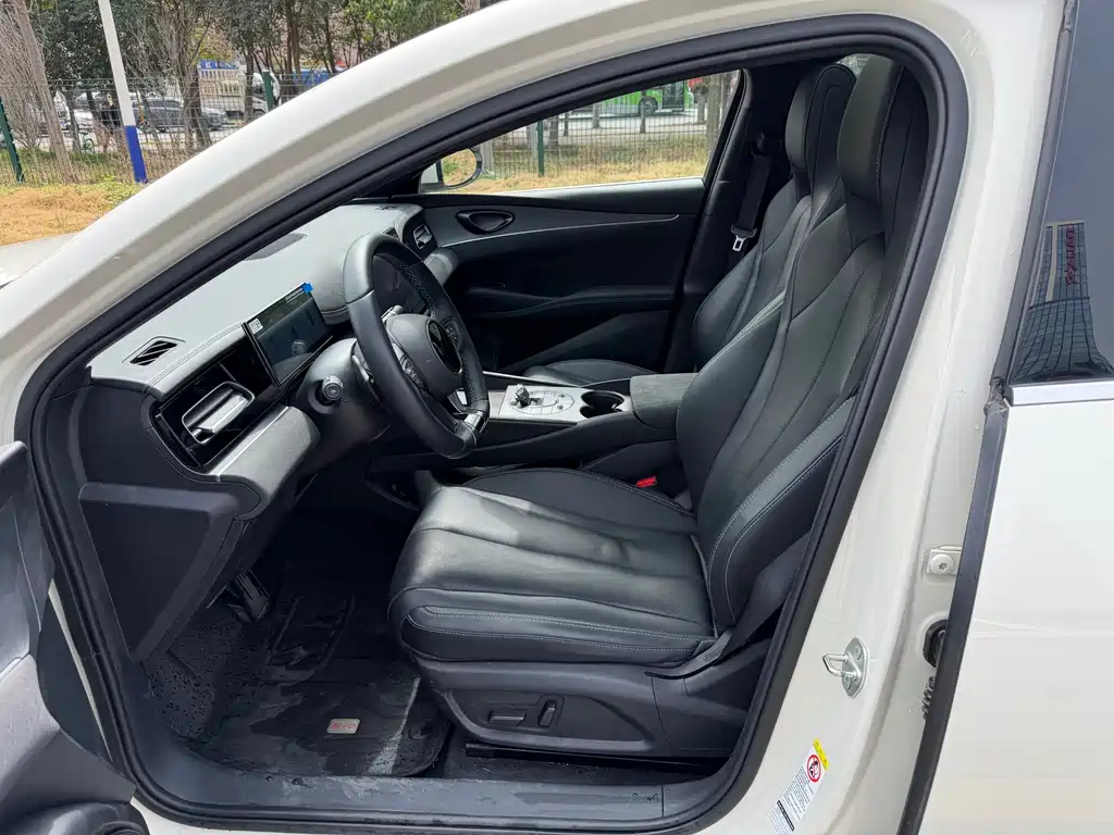 BYD SEAL 06 NEW ENERGY