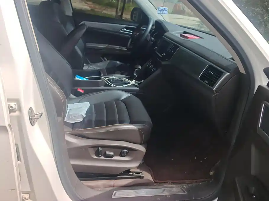 Volkswagen Teramont — миниатюра 8
