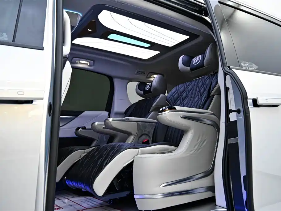 BUICK GL8 NEW ENERGY