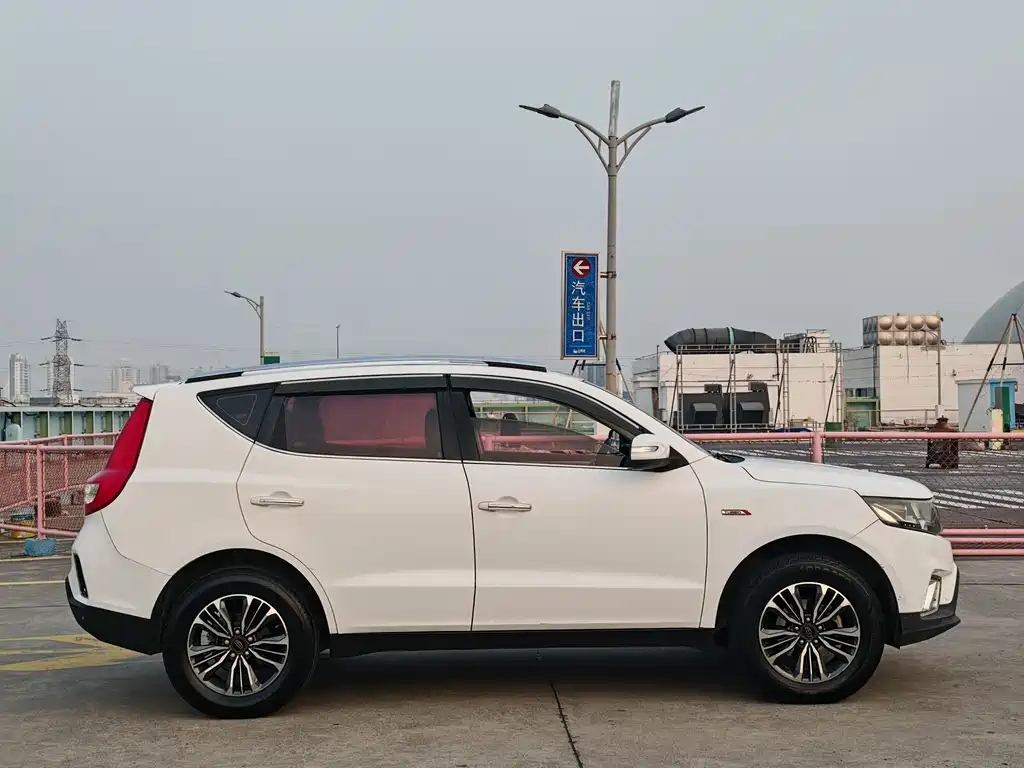 GEELY AUTOMOBILE VISION X6