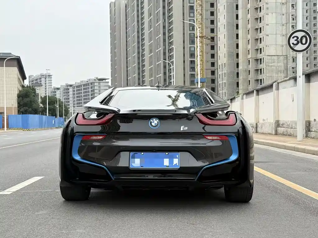 BMW i8 — миниатюра 20