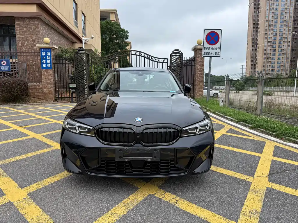 BMW 3 Series 3 2025 330Li M Sport