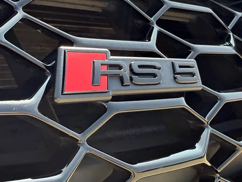 AUDI RS 5