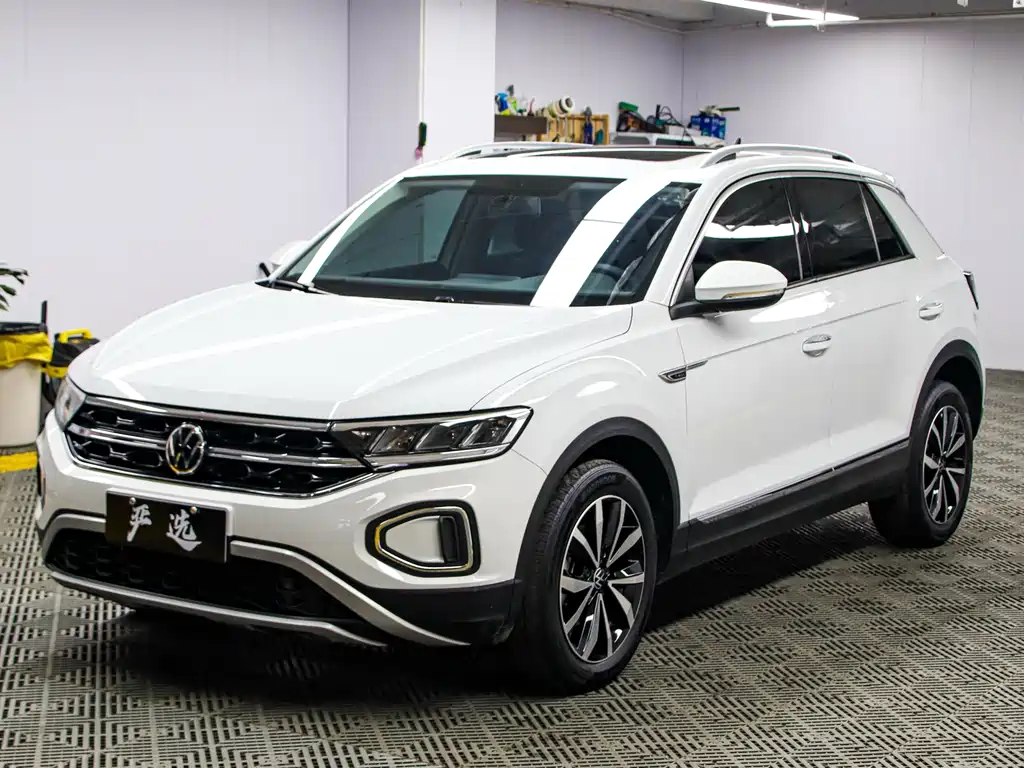Volkswagen T-Roc 2024