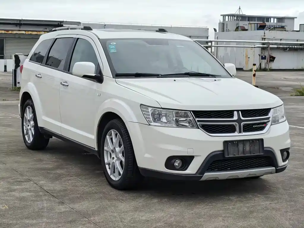 Dodge Journey — миниатюра 3