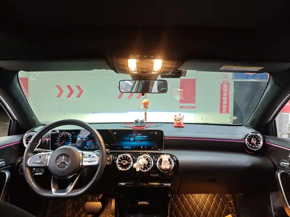 Mercedes-Benz A-Class A 2020 A 200 L Sport