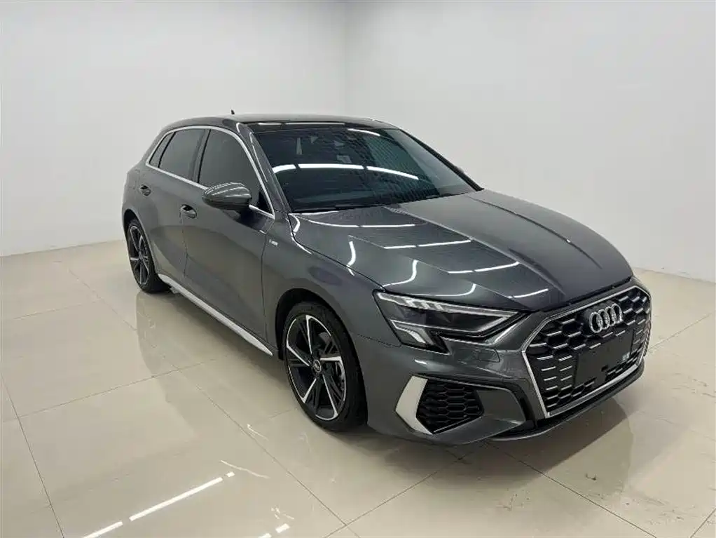 Audi A3 2023 Sportback 35 TFSI Fashion Sport