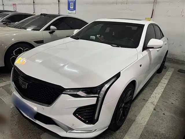 CADILLAC CT4