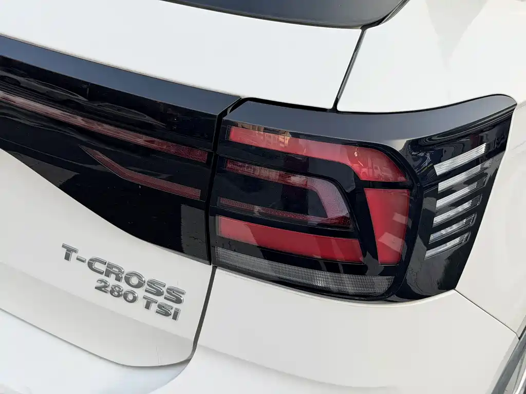 Volkswagen T-Cross — миниатюра 17