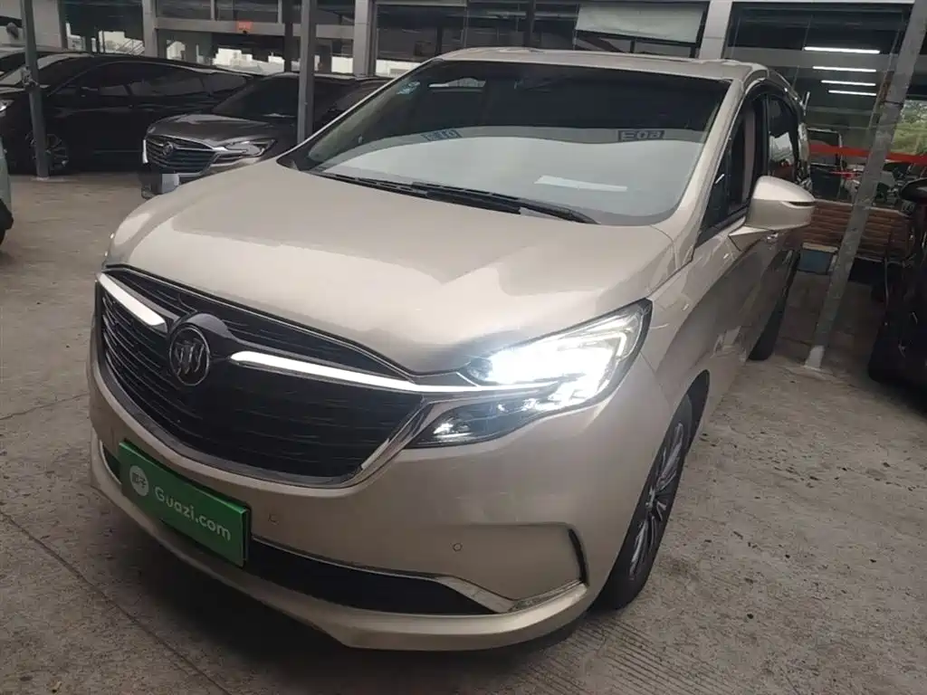Buick GL8 2021