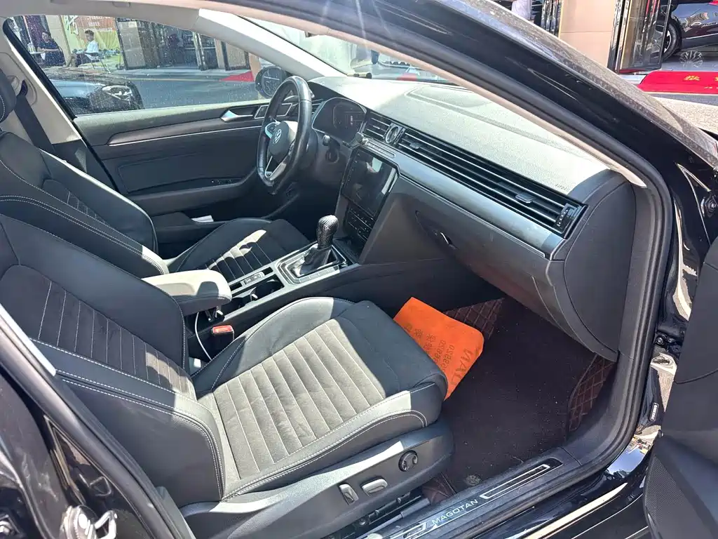 Volkswagen Magotan — миниатюра 4