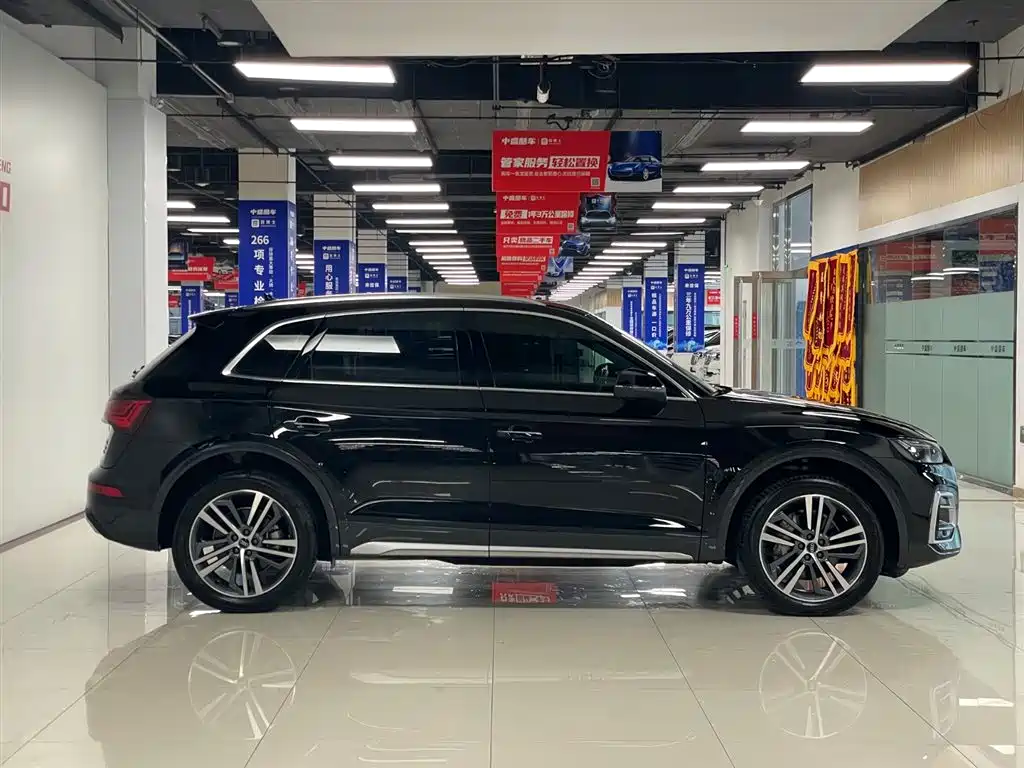 Audi Q5L 2022 40T Luxury
