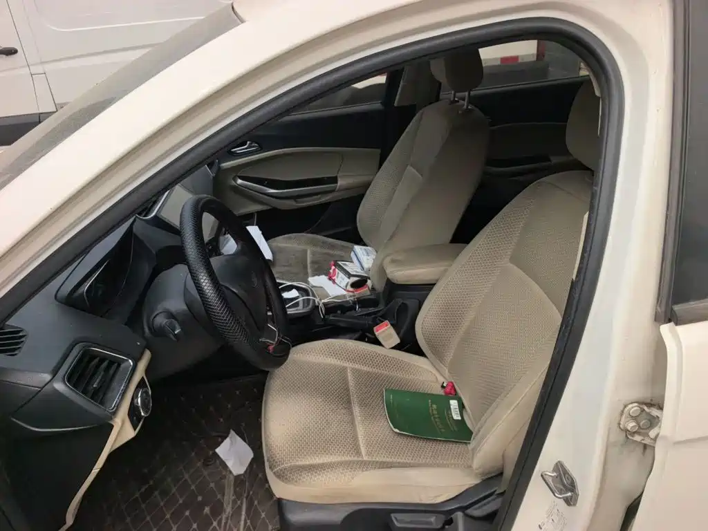 Ford Escort — миниатюра 11