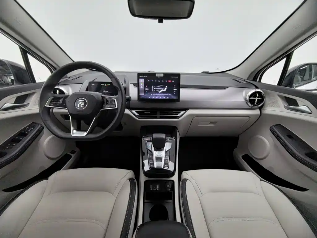 BYD Yuan Pro — миниатюра 5