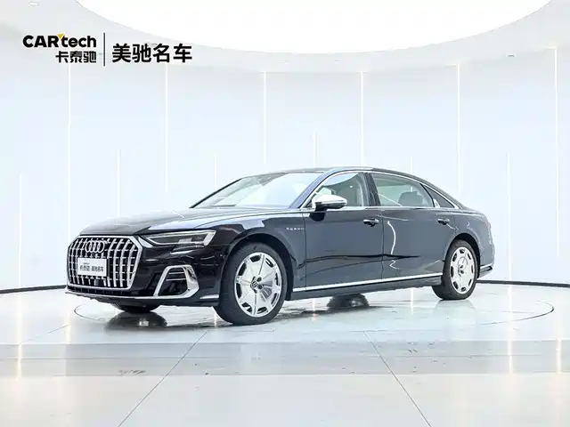 AUDI  A8 2022