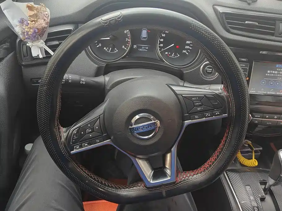 Nissan X-Trail — миниатюра 15