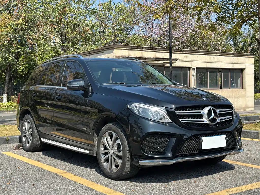 MERCEDES-BENZ GLE