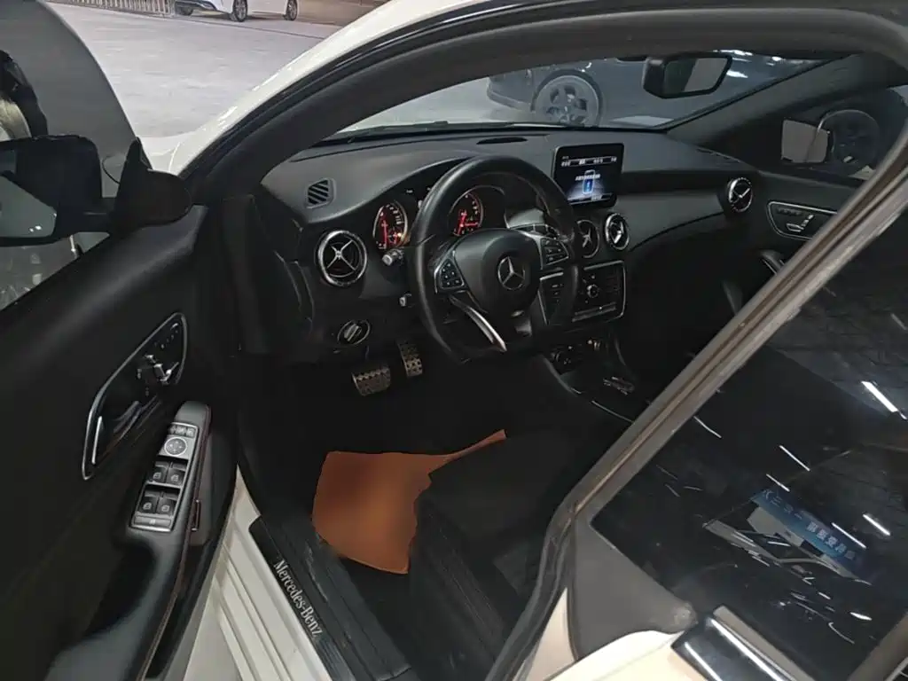 Mercedes-Benz CLA (Import) — миниатюра 16
