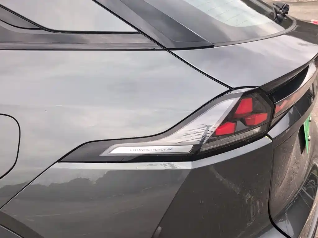 Changan Deepal DARK BLUE S07