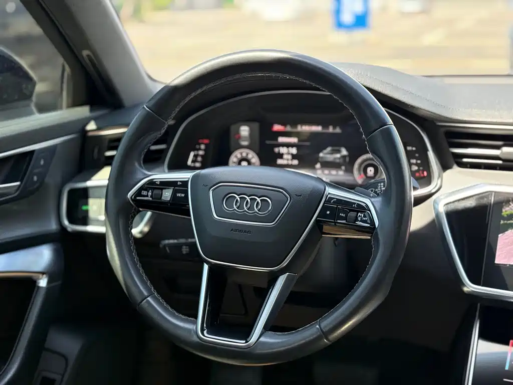 Audi A6L 2021 40 TFSI Luxury