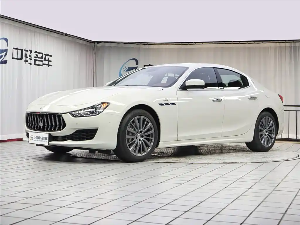 Maserati Ghibli 0