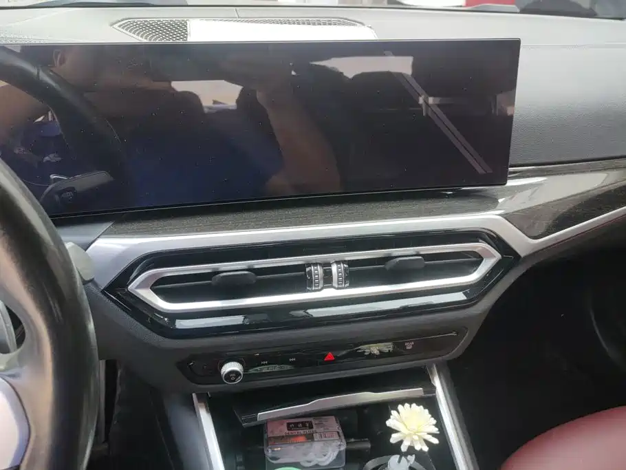 BMW 3 Series — миниатюра 13