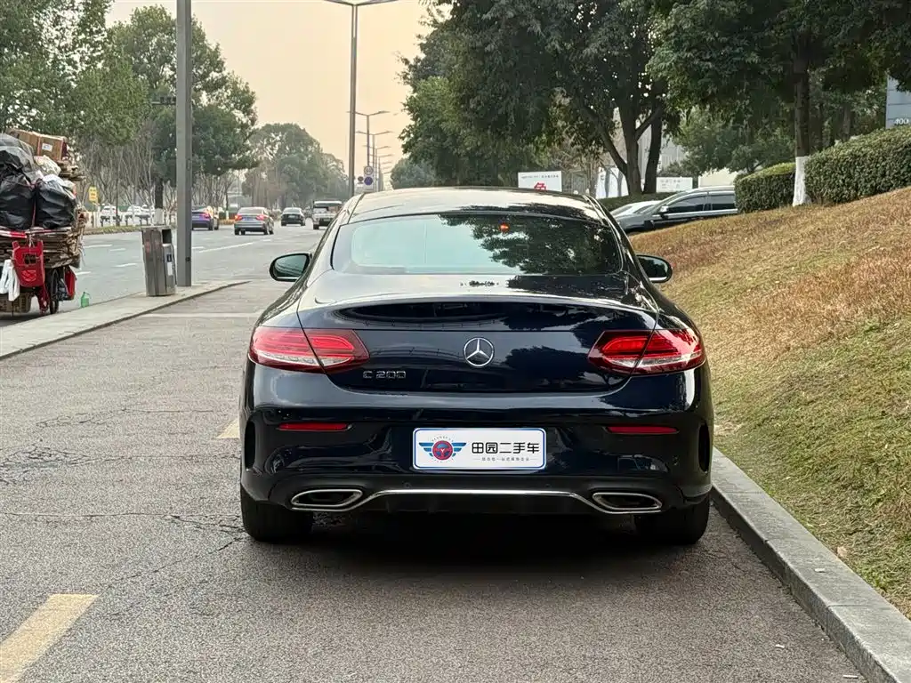 MERCEDES-BENZ C CLASS