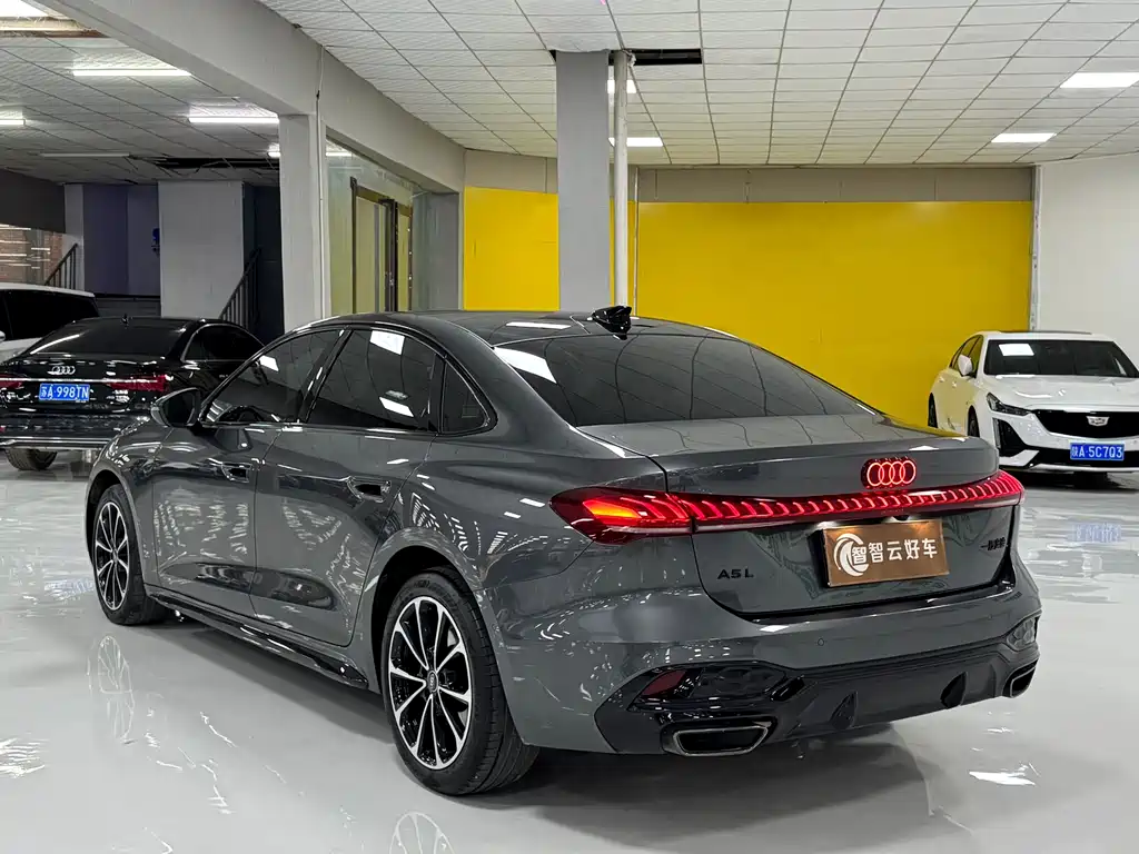 Audi A5L 2026 2.0T Sport