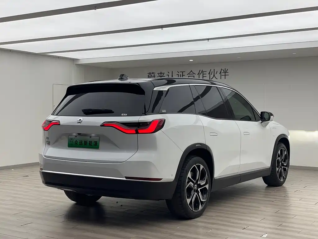 NIO NIO ES8