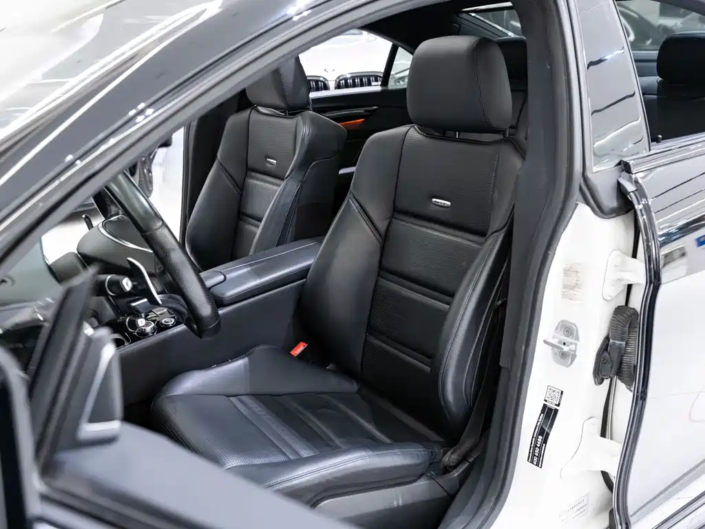 MERCEDES-BENZ CLS AMG