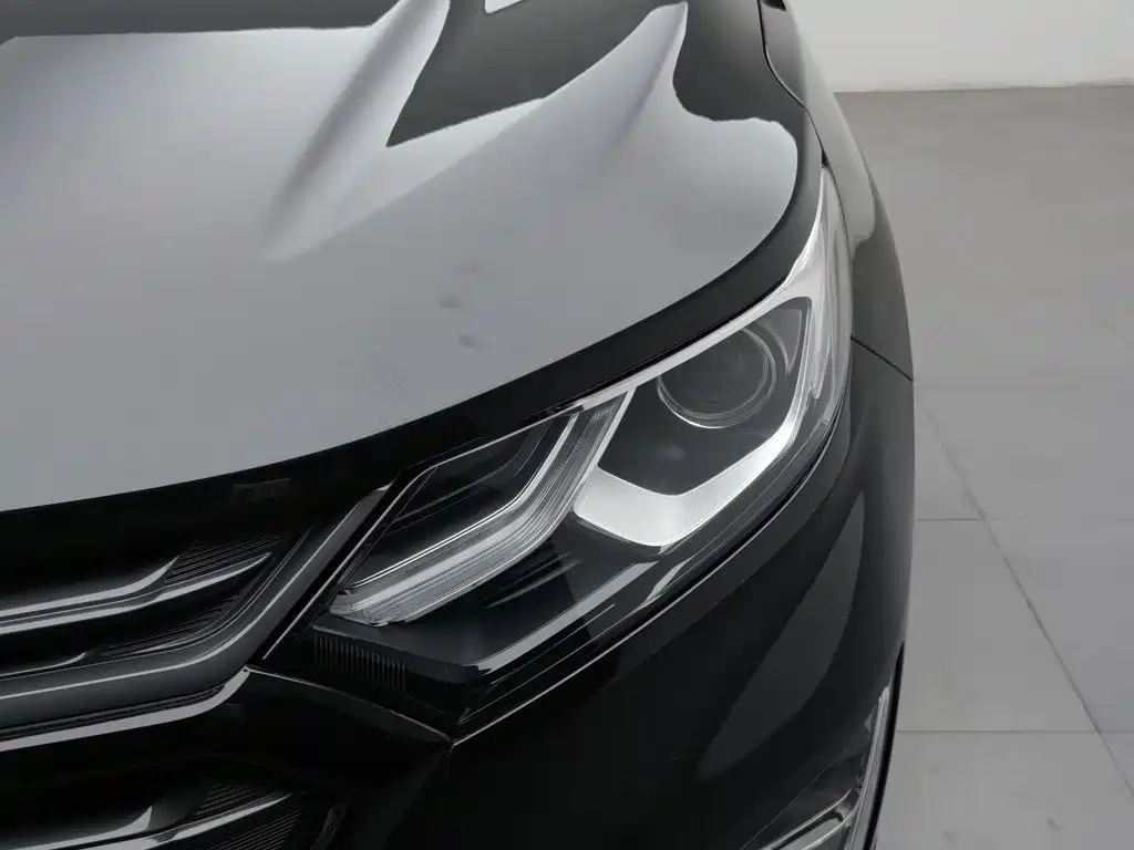 Chevrolet Equinox — миниатюра 7