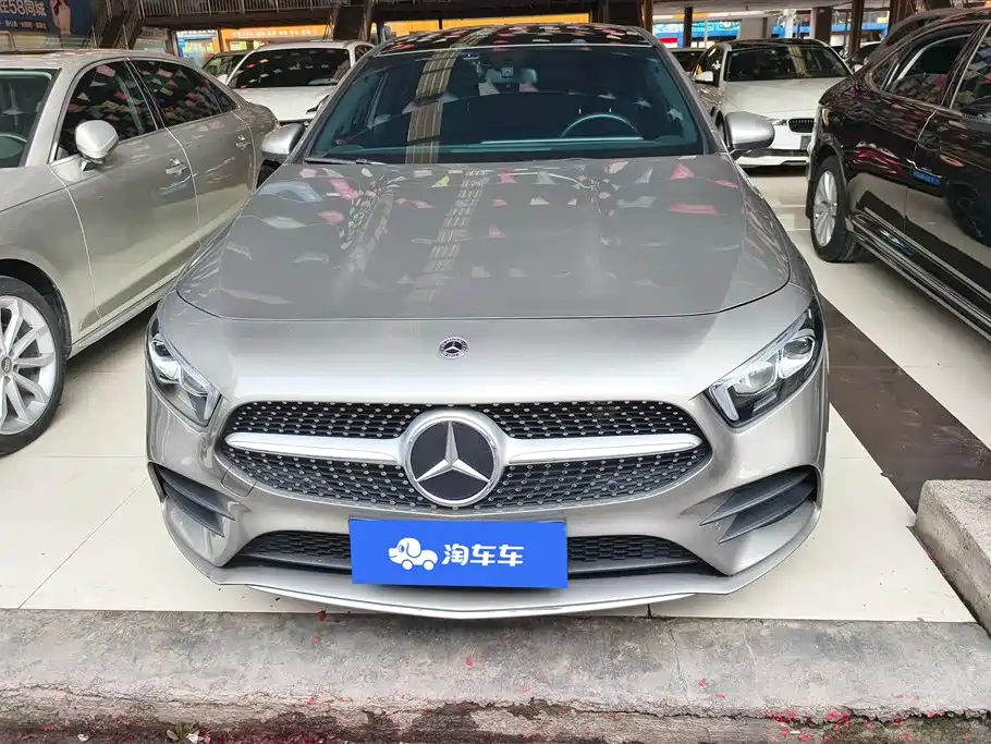 MERCEDES-BENZ A CLASS