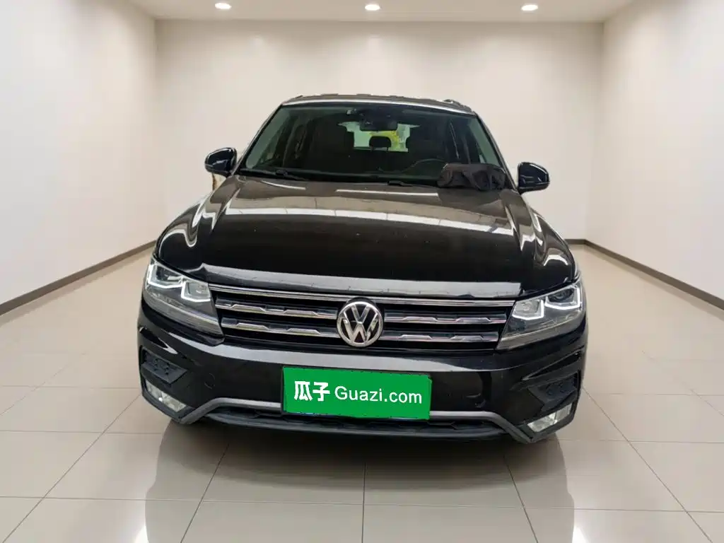 Volkswagen Tiguan L — миниатюра 2