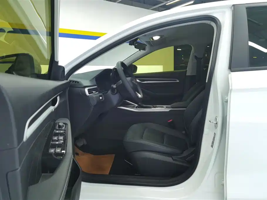 GEELY AUTOMOBILE EMGRAND